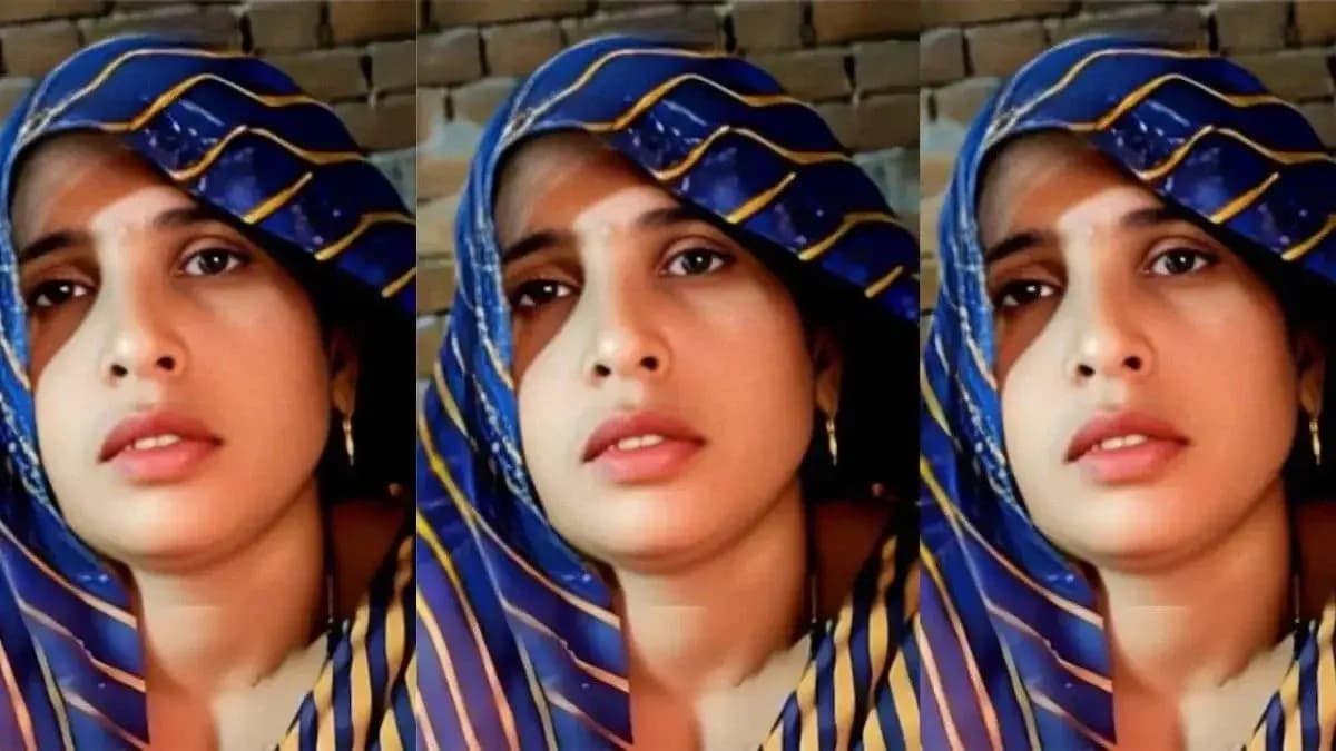 बेटी की शादी का कार्ड था, बेटी की मां का हनीमून निकला!