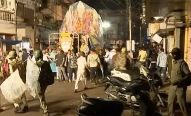 Odisha Communal Clash 2025: भुवनेश्वर में गौकशी विवाद, कटक में दुर्गा विसर्जन पर हमला – ओडिशा में बढ़ा साम्प्रदायिक तनाव | O News Hindi